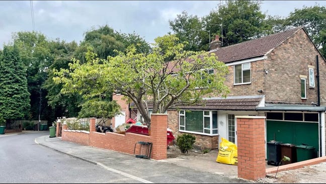 Newly Renovated 3-Bedroom House--All Bills Inc!! Main Photo