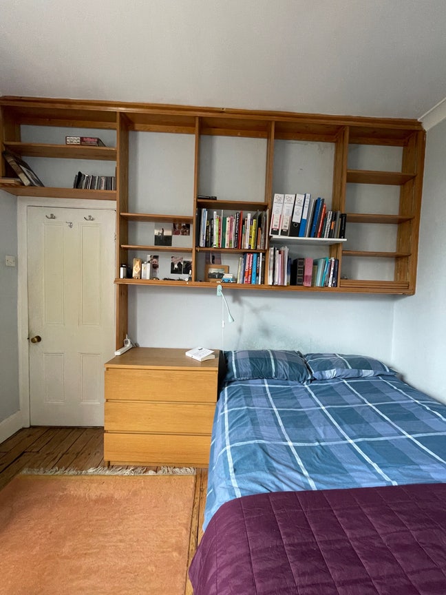 Lovely Double Room in Calm Muswell Hill Home Main Photo