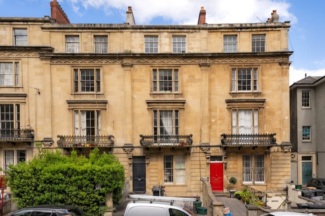 Newly Furnished Double Room to Rent in Clifton  Main Photo
