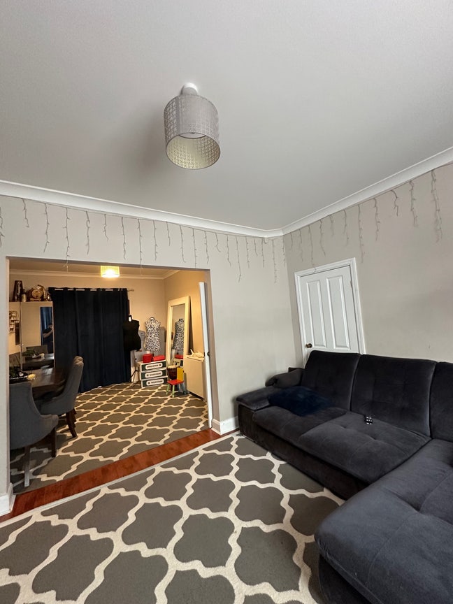 Spacious 3-Bedroom House to Rent – Redbridge IG2 Main Photo