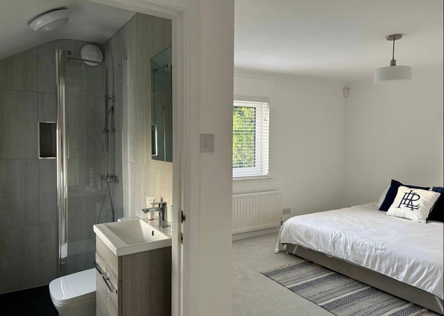 Double Rooms in Peaceful Country Home  Main Photo