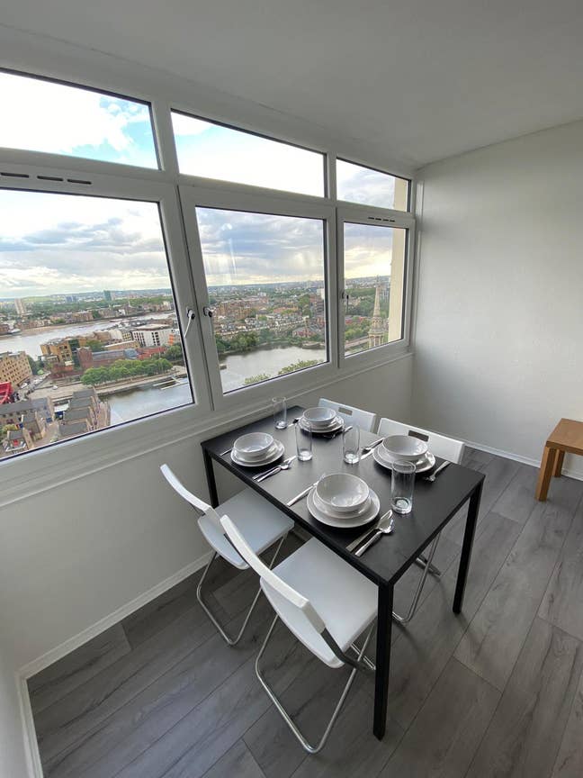 Prime Double Room in a High-Standard Flat Main Photo