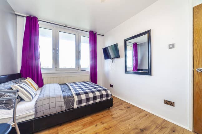 Double room with TV in fulham great location Main Photo