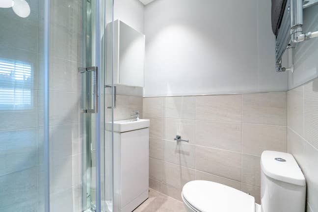 🍂 Autumn Sale! 🍂Sociable Houseshare in RG4 Main Photo