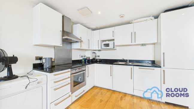 ✨ Stunning Share Apartment in London ✨🛋️ Main Photo