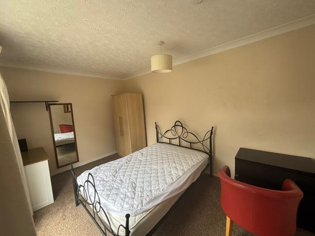 Student Housing for Rent Main Photo