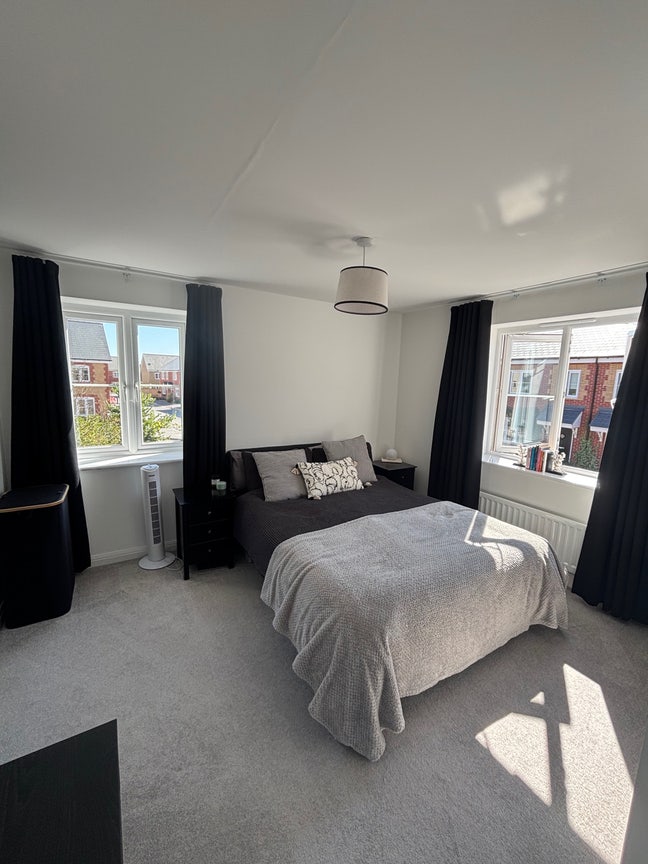 Bright and comfortable double room Main Photo