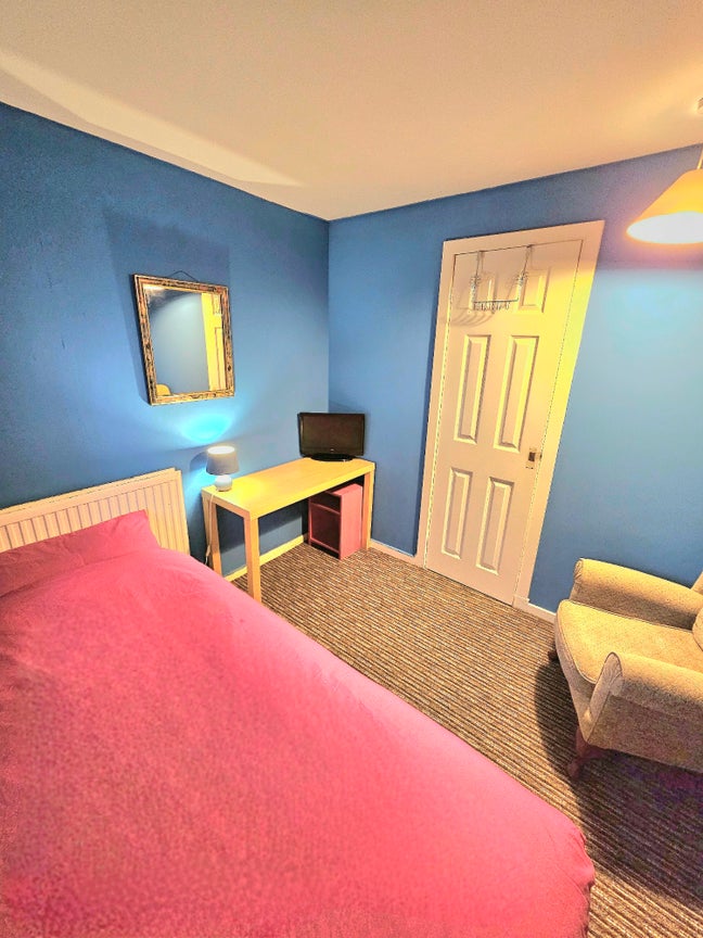 Room in Cambuslang,Glasgow.All inclusive Main Photo