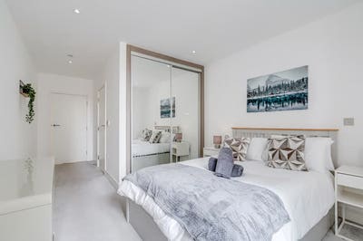 🌟 Stylish 2-Bedroom Luxury Flat – SW11 🌟 Main Photo