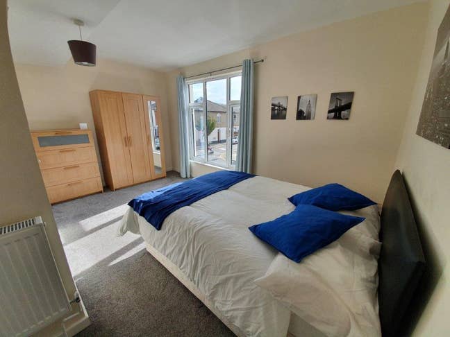 🌟 Ensuite Room • 1St Month Rent Only £100! (35Cr) Main Photo