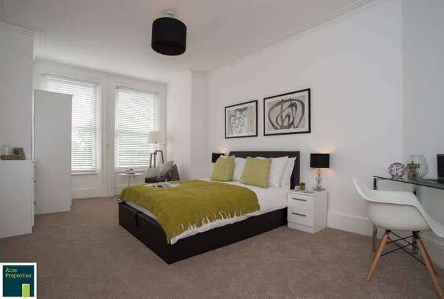 1 Double room W4 Mansion block p/share ALL INC Main Photo