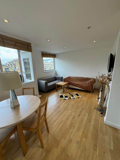 3 double bedroom Maisonette  Main Photo