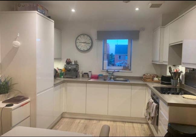 Ensuite room in a two bed flat  Main Photo