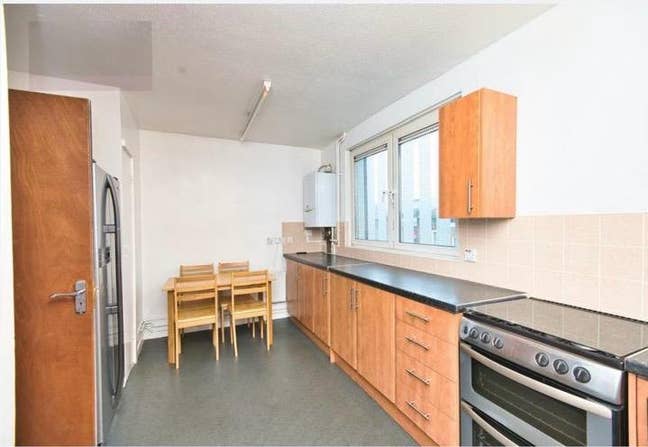 Maisonette 4 Bed room  Main Photo
