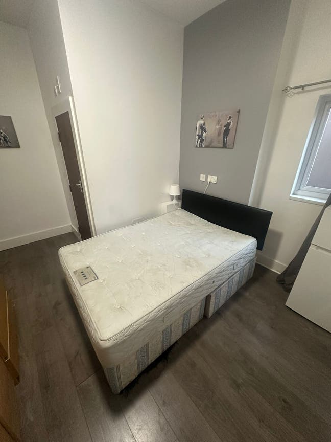 Ensuite Room in Cricklewood/Willesden green Main Photo