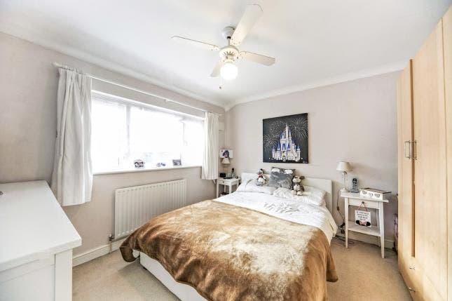 Spacious double room in Croydon  Main Photo