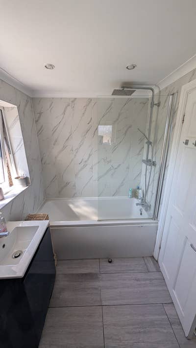Spacious double room in Croydon  Main Photo