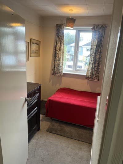 Single Room for Rent - Wolverhampton Area (WV4) Main Photo