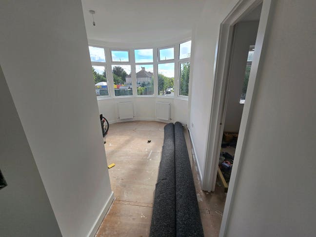 New en-suite 1 bedroom flat with shared kitchen Main Photo