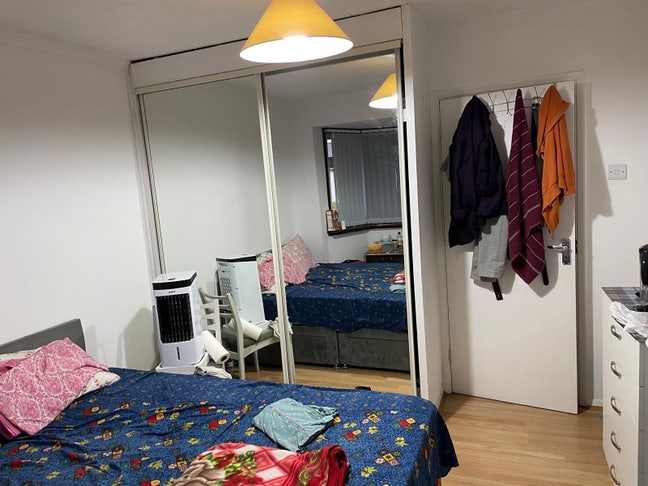 One Double Room for Couple or Two Girls  Main Photo