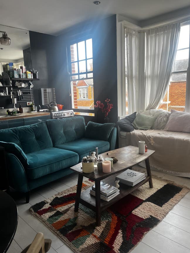 Double room in seven dials area  Main Photo