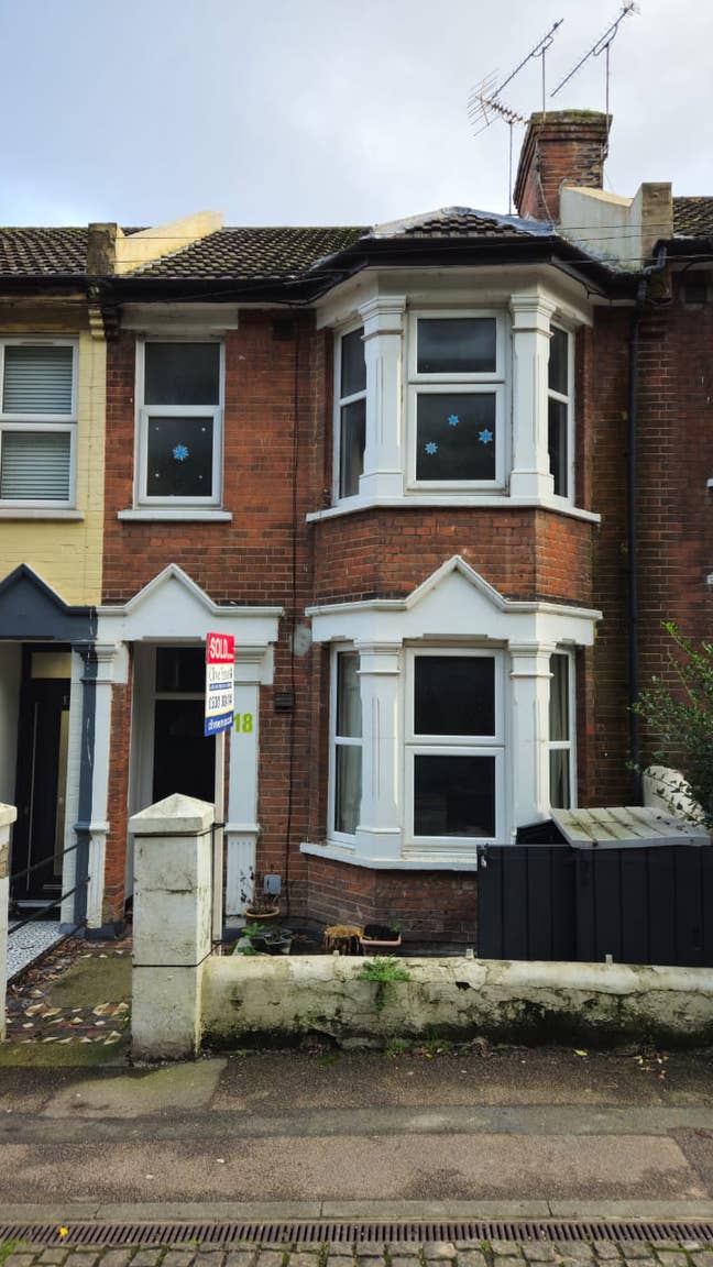 6 Ensuite Rooms + Loft Studio Studio Room to Let Main Photo