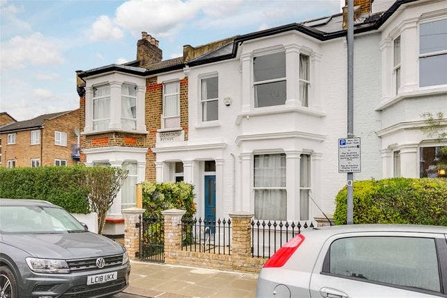 Lovely Room in Friendly House in Shepherds Bush Main Photo