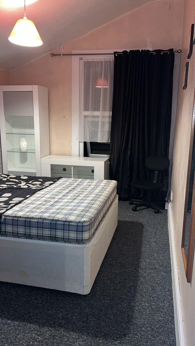 Room to let Main Photo