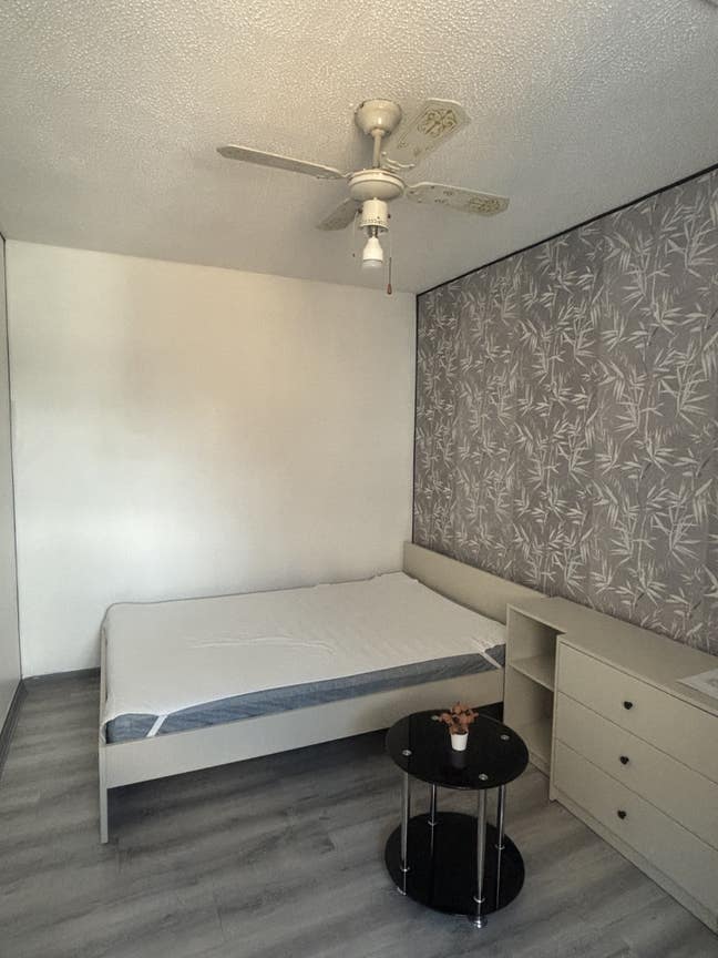 A double & a single rooms to let in a shared house Main Photo