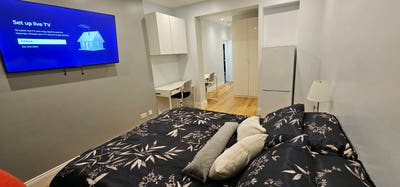 Modern Ensuite Room for Couples – All Bills Incl Main Photo