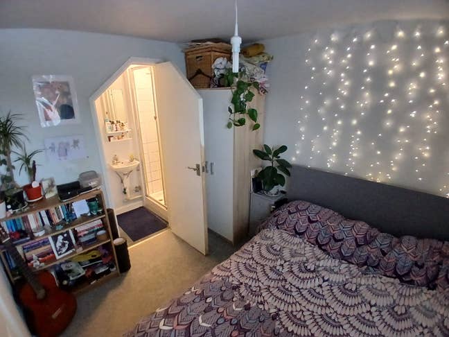 Small two bedroom house Main Photo