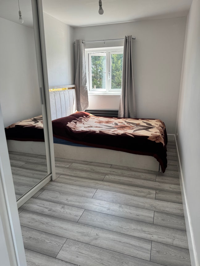 ROOM  TO  LET-  Cambridge  CB4 Main Photo