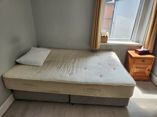 Double room near heath hospital Main Photo
