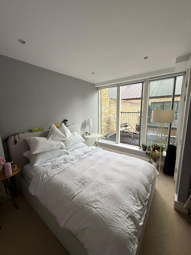 Furnished double room  Main Photo