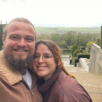 Professional Female seeks a double room Main Photo