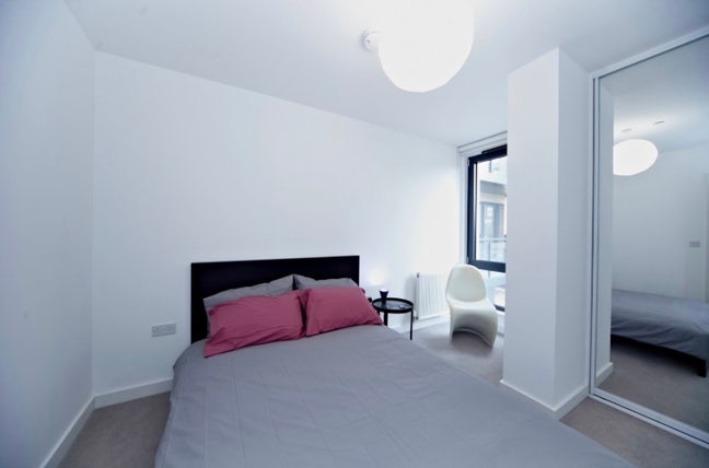 Double room in Mile End/ Bethnal Green.  Main Photo