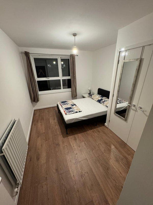 Ensuite Large Double Room Main Photo