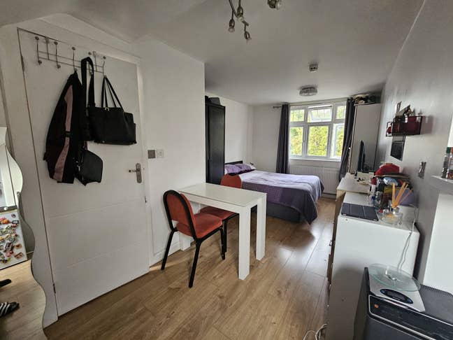 Studio Loft 10-15 Mins from Northern Line Main Photo