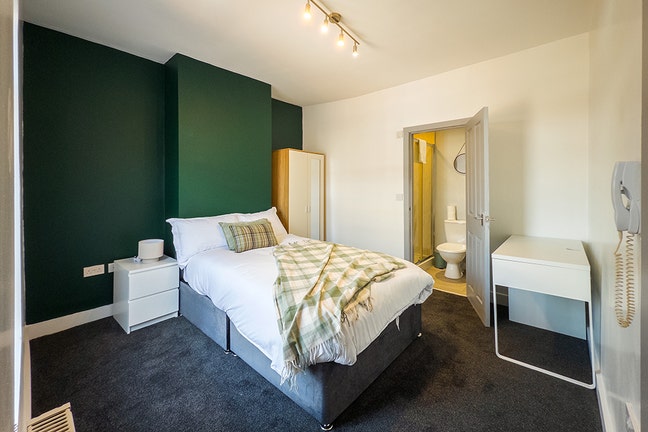 Newly Renovated House Share  in Doncaster  Main Photo