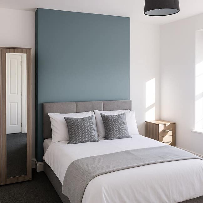 Modern Double Room Main Photo