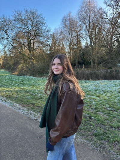 PhD student looking for a double/to buddy up  Main Photo