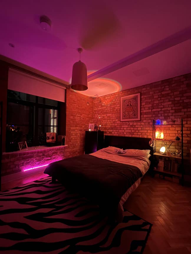 Spacious Double Room for Couples or Individuals Main Photo