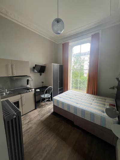 38-09 Studio Flat, Leinster Square, W2 Main Photo