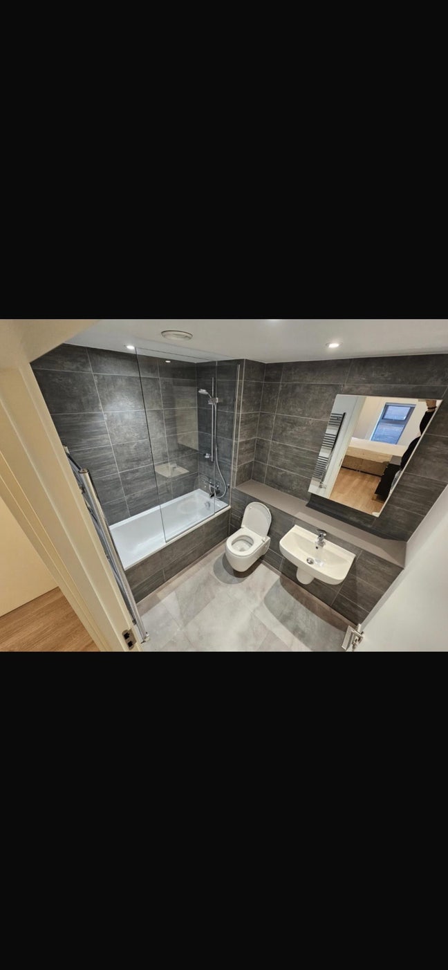 Double Room in Exchange Point  Main Photo