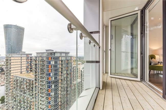 1Double/Gym/Pool/Cinema from 01/10 in Canary Wharf Main Photo