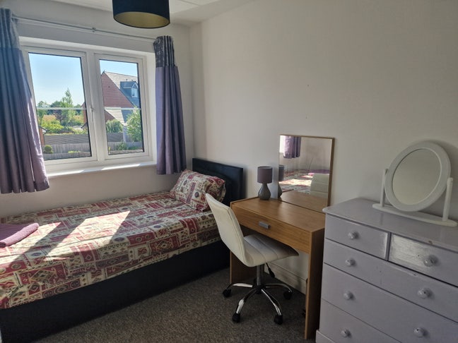 Room to let  Main Photo