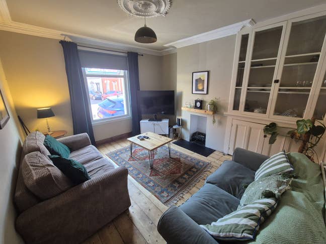 3 Bed End Terrace, Redfield Main Photo