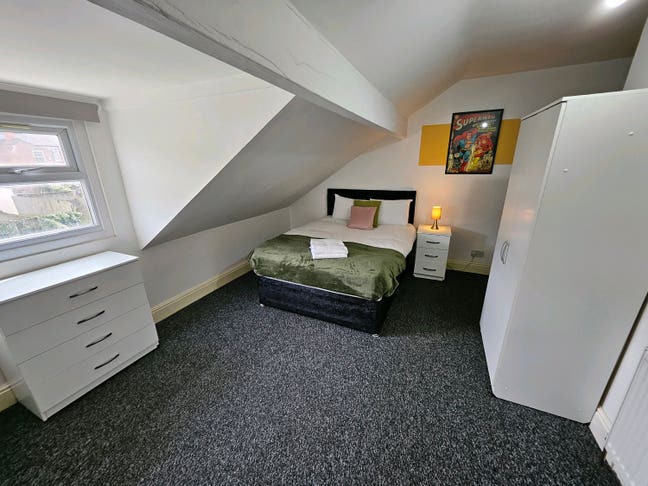 LOFT Double Room in Balsall Heath/Moseley Main Photo