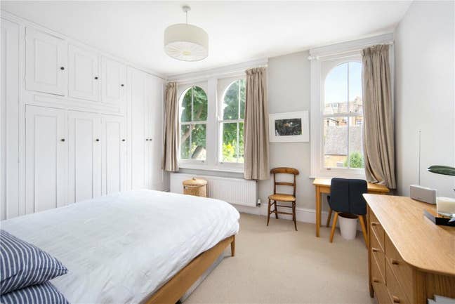 📍 Large Double Room – Bow / East London – All Bil Main Photo