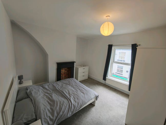 BRAND NEW internally house in central Macclesfield Main Photo